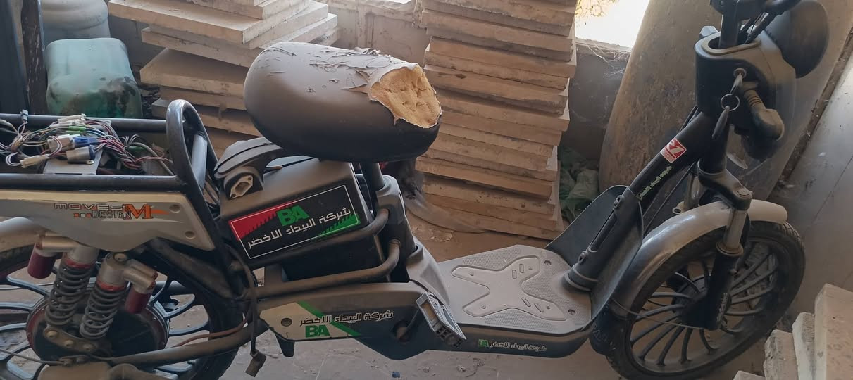 السلام عليكم
دراجه شحن للبيع نقص بطاريات السعر ١٢٥

مكاني بالطيار 

***********
