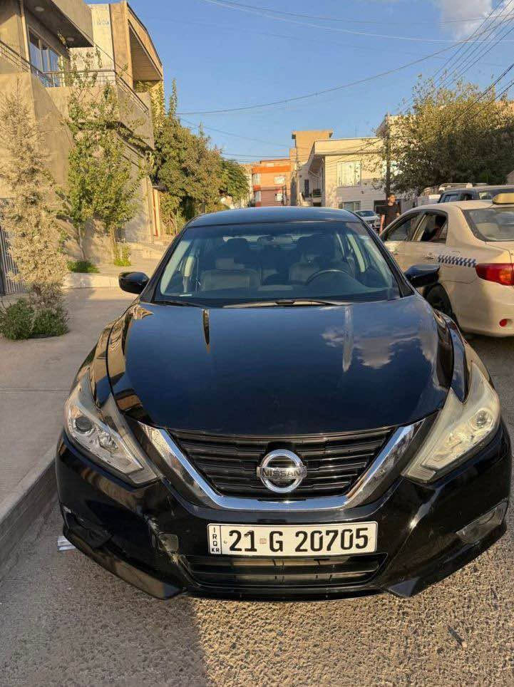 نيسان التيما 2017مواسه فات SR بيشو دواى كه بسه بى ايرباك ته قين 7300milروشتوه سه نه و هه زه تا 2028 تازه يه به ناوى خومان وه يه دووبارجه وبه له يه كى بوياخى امريكايه ره سمى سونه رم دا نا وه 102 مه جال 1N4AL3АР6HC484040
*********** السليمانية, العراق
