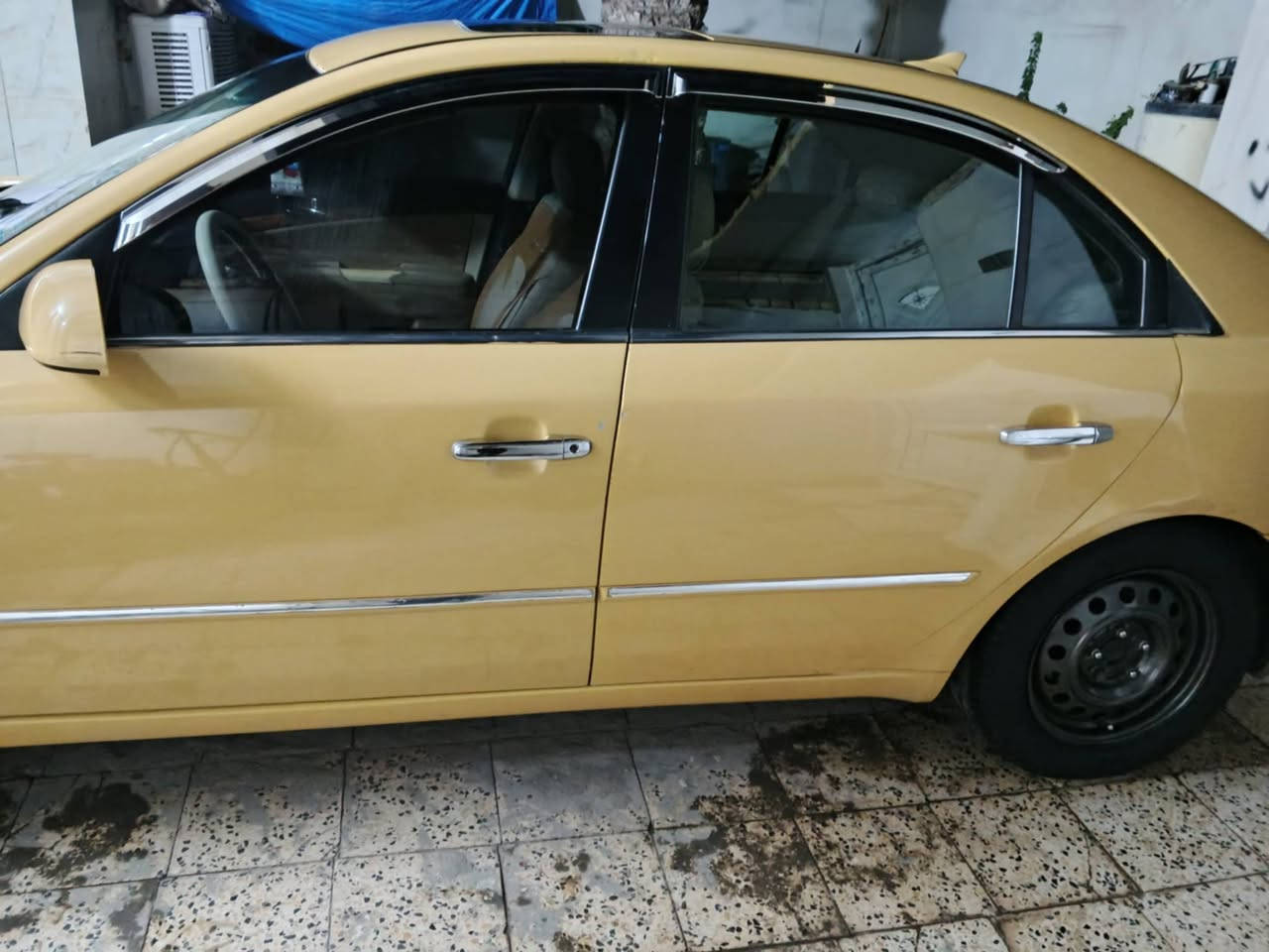 السلام عليكم سوناتا موديل 2009 وارد امريكي محرك 3300 بيه بخار قليل رقم ديالى مصفره هيئة و غرامات تحويل ثاني يوم حادثه جاملغ خلفي قبق البانزين فقط و الباقي مكفول كشنات جلد بلاد السيارة فول موصفات تحكمات فتحة ب السقف تبريد بيانو السعر 90 بيه مجال قليل مكاني بابل سدة الهنديه الرقم : ***********
*********** ملاحظة ماجاوب خاص الشراي يتصل!
