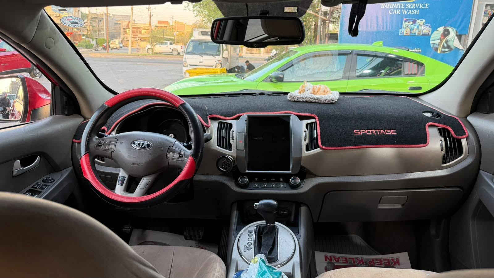 السلام عليكم كيا سبورتج موديل 15سياره خليجي بدون صبغ السعر 130وبيها مجال ***********
