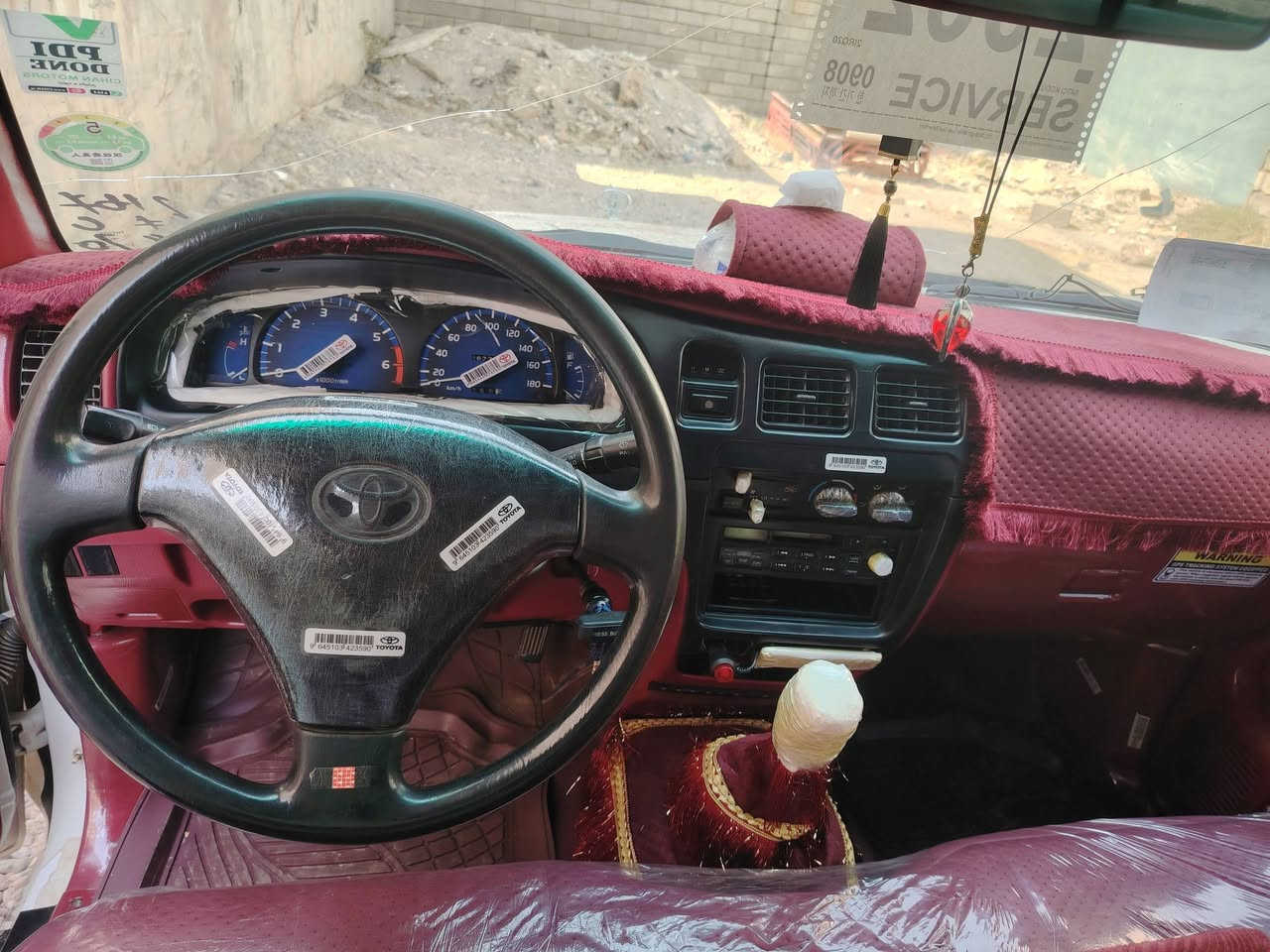 سلام وعليكم بيكم 2002 جمره بدون صبق بدون بارد وضع شركه حار بارد دبل رون داخل حمر رقم نينوى دولي شرط تحويل سعر 135  وبيهه مجال بصيط ***********
