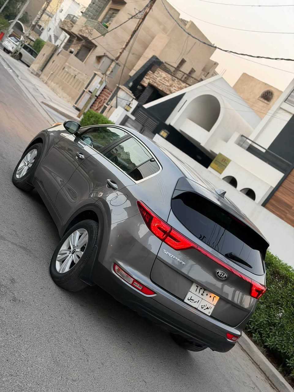 السلام عليكم كيا سبورتج ٢٠١٩ وارد امريكي بدون حادث بدون ايرباك جاملغات خلفية كلير وجاملغ امامي بدون ضربة بجم كبس 
محرك وكير مكفول تبريد ثلج رقم اربيل تحويل او وكالة العنوان بغداد حي العدل السعر ١٢٥ ورقة الرقم ***********
