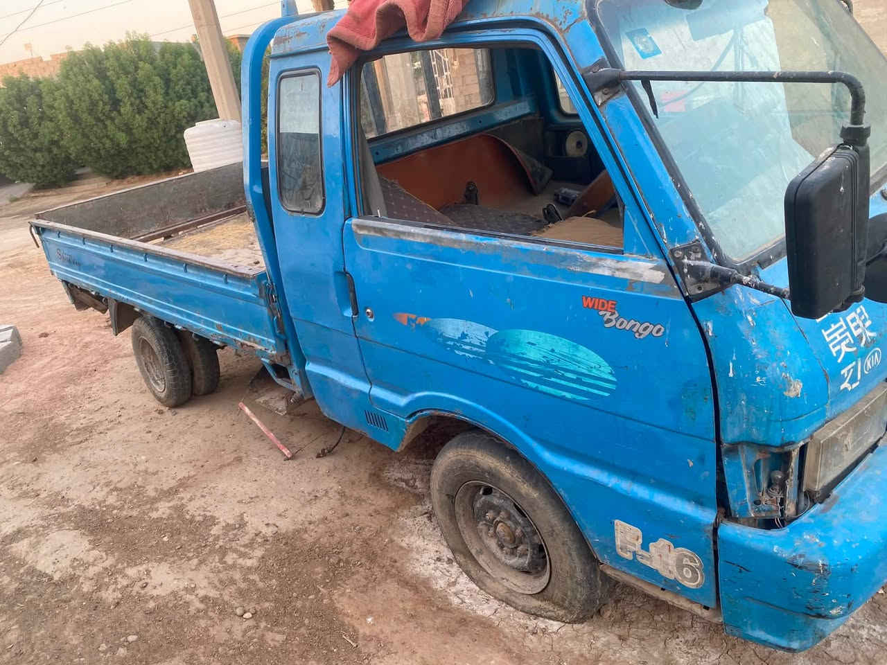 كيه بنكو بغداد
سلام عليكم كيه بنكو 94رقم بغداد سياره كايمه لمحرك 
سعرها ب 35/شمال بغداد صيطره العبايجي ***********
