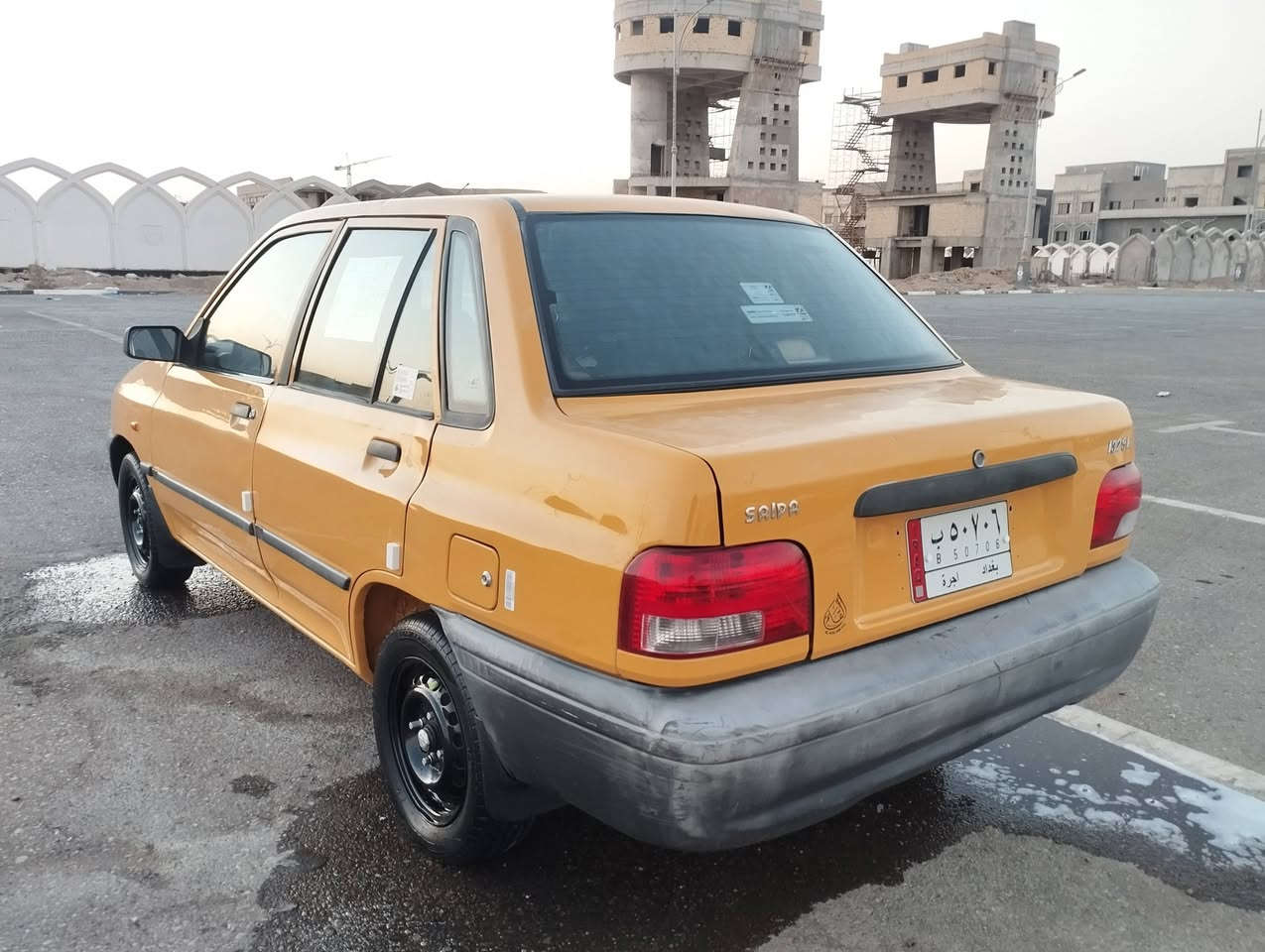 سايبا موديل 2012 رقم بغداد سنويه ل27 تحويل مباشر مصفره هيئه وغرامات كير ومحرك مكفولات تبريد ثلج تخم تاير جديد حداديه جاهزه شواصي مكفولات بيه صبغ لهلالات لخلفيه فقط ولباقي مكفول بدون حادث وتبديل سعره 28 وبيه مجال *********** مكاني كربلاء
