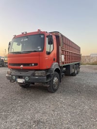 رينو • موديل ٢٠٠٢ • كفاله عامه