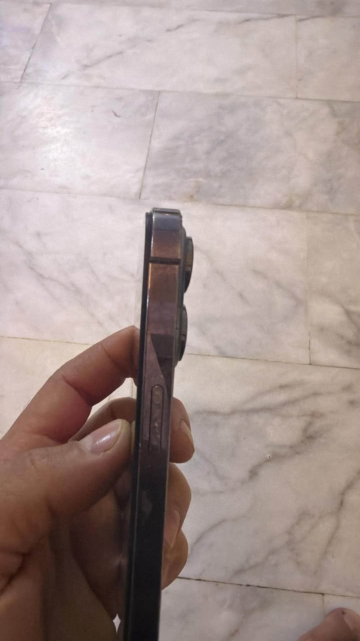 ١٤
برو ماكس
مبدل شاشه وبيها نقطه مو واضحه
مبدل ضهر وبطاريه والدكمة القفل عطلانه والسماعة الداخلية الاتصال
الجهاز شغال وكامل للبيع او مراوس
ذاكره ٢٥٦ 
بطاريه ١٠٠
***********
