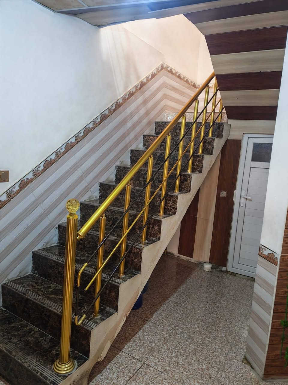 الجبيرية الأولى • ١٤٠م • ٣ غرف
