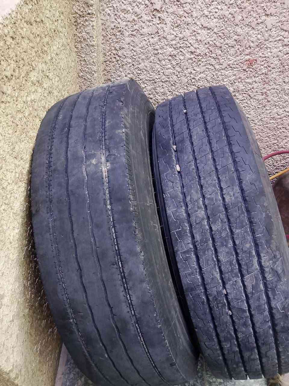 تايرات • ٢٢ على ١٥