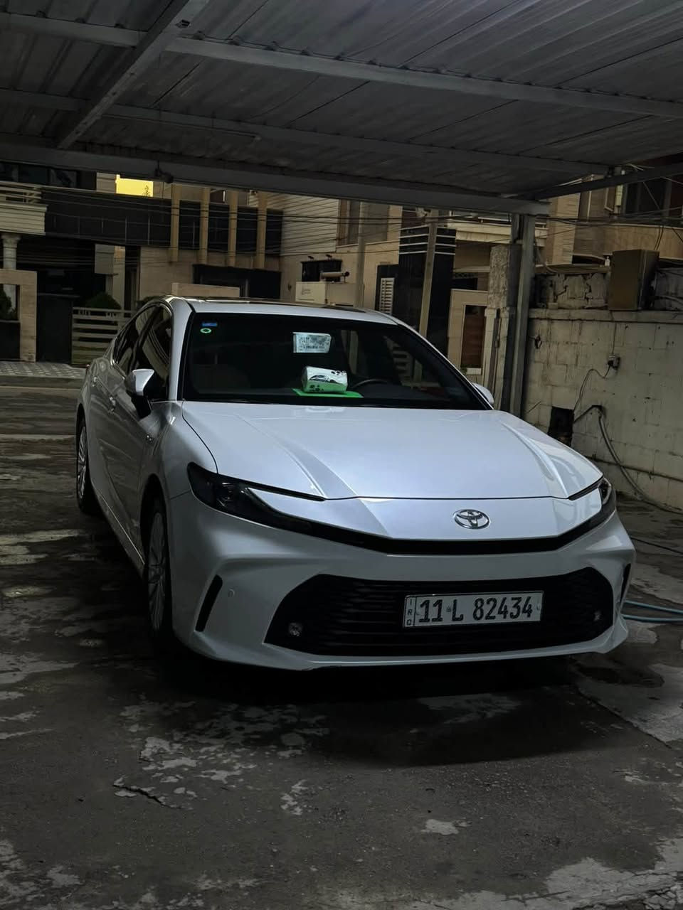 🚗 تويوتا كامري 2025  بغداد مرقم

محرك 2500 هايبرد

خليجي ياباني أصلي (عبد اللطيف جميل)

فئة E plus – فول مواصفات

✨ المواصفات:

✔️ فتحة سقف

✔️ مقعد السائق كهربائي

✔️ حساسات أمامي وخلفي

✔️ شاشة + كاميرا

✔️ لايت فول زنون LED 

✔️ مرايا كهرباء

✔️ رنقات 17 إنش

✔️ بردة كهرباء 

✔️ شاحن موبايل 

✔️ باقي المواصفات المعروفة من تويوتا

📌 الحالة: مستخدم نظيف

📊 العداد: 33000كم فقط

✅ ملحقات السيارة كامله غير مستخدمه

📍 العنوان: بغداد - الكراده 

السعر: 270

للاستفسار *********** متوفر واتساب
