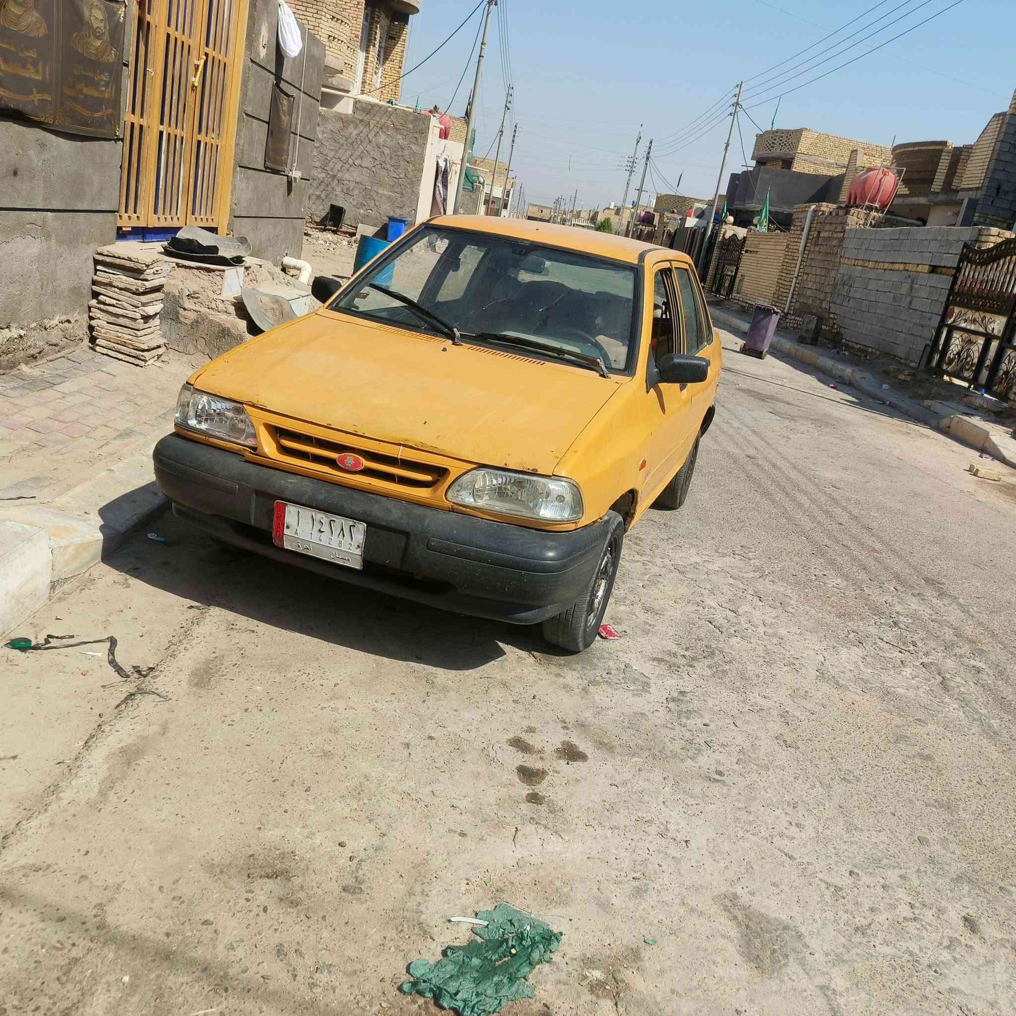 سيبه للبيع موديل 11 مكينه وكير كفله وتخم تير كهربيايت كله شقله تبريد بس غاز ⛽ عوزه سنويه نافذه ٢٣ وصفره قرامات عليها هيه بل ميتين الف ورعيه بلعماره اوجهك وياه هوه يريد تحولي سياره جلهزه الف ما تذب عليها وذا مراوس بسياره يباني وطي فرق عادي كون مكصوصه او نقل جثه هم عادي  وهذا رقمي *********** بيه وتساب السعر ١٤ ورقه وبيها مجال
