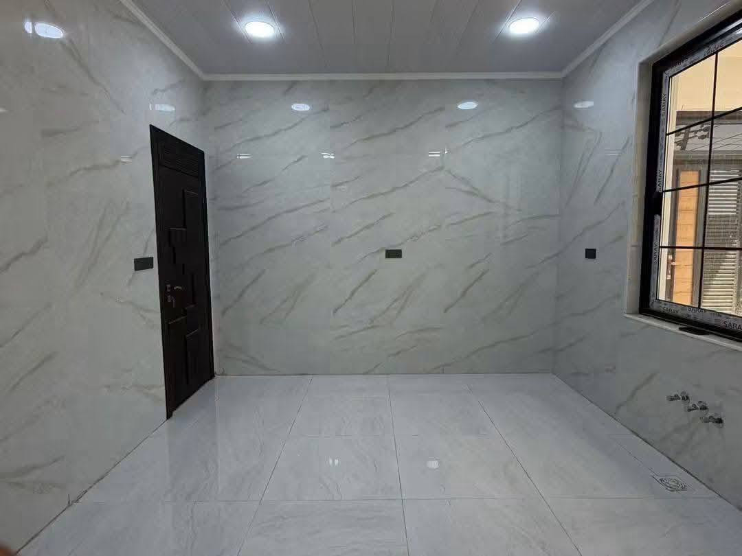 🏠 / دار للبيع مساحه ٢٠٠ م طابو صرف 

            واجهه ١٠ م / نزال ٢٠ م 

🧱 بناء حديث درجه أولى ( فارغ تسليم مباشر للمشتري )

الطابق الاول /  مطبخ . أستقبال . هول . غرفتين . مجمع صحيات . صحيات خارجيه 

الطابق الثاني / غرفتين . هول . صحيات 

🌏 الموقع / شارع ٨٠ قرب مسجد الرحمن

للأستفسار أكثر مراجعة مكتب 
#عقارات_أراضي_بابل_الخضراء للمقاولات العامه والتصاميم الهندسية 
شارع ٦٠ .. عمود ٣٠٠ .. مقابل أستدارة علي بقلي 
الشيخ حازم 
وسام محمد 
أبو حيدر / *********** حلة, بابل
