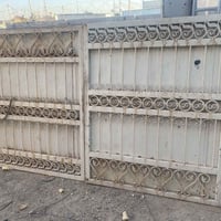 مدينة الصدر • ارتفاع١٨٠ • عرض٢م٩٠
