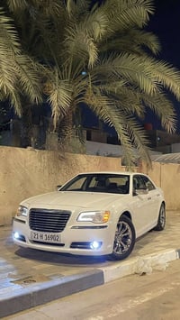 كرايسلر 300 • ٢٠١٢ • ١٨٦ ألف كم