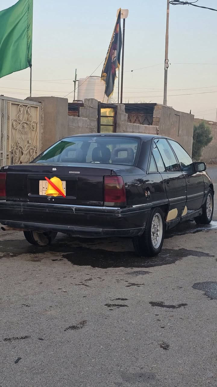 السلام عليكم سياره اوبل اوميكا محرك  ونجي خير من الله غرفته حلوه صدر بعدني ماشاده دعاميه اماميه موجوده رقم بغداد سنويه منتهيه بل 2021 راعيه موجود مكاني واسط قضاء الحي السعر 32 وبيه مجال رقمي ***********
