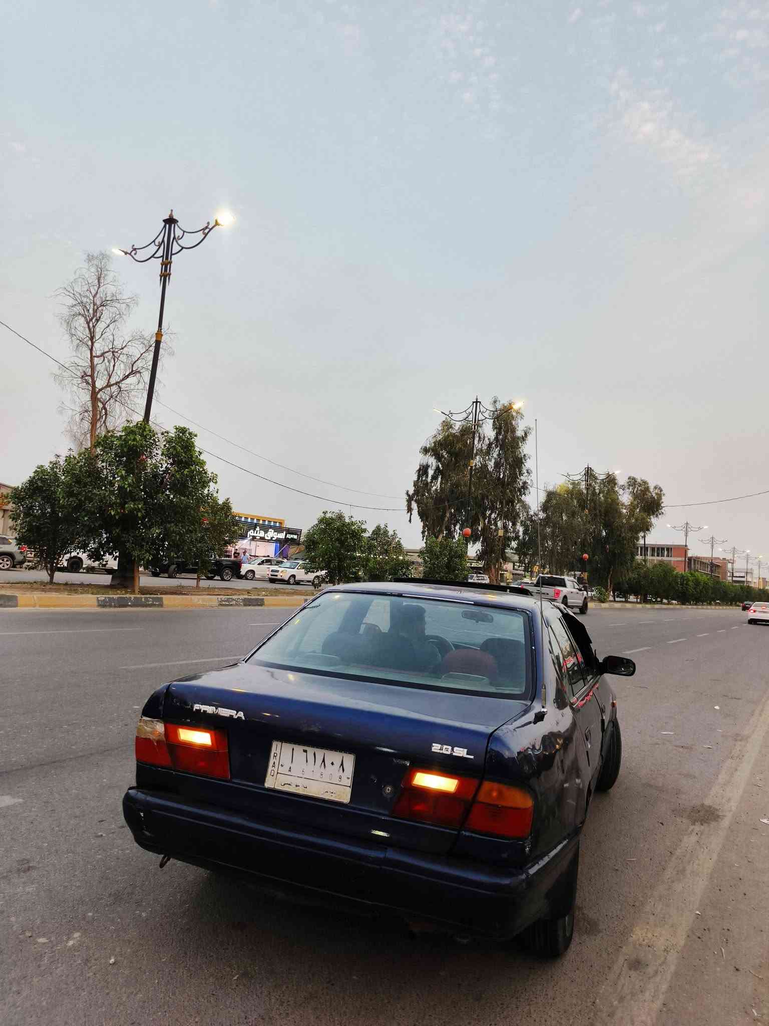 نيسان بريميرا • ١٩٩٥ • رقم ديالى