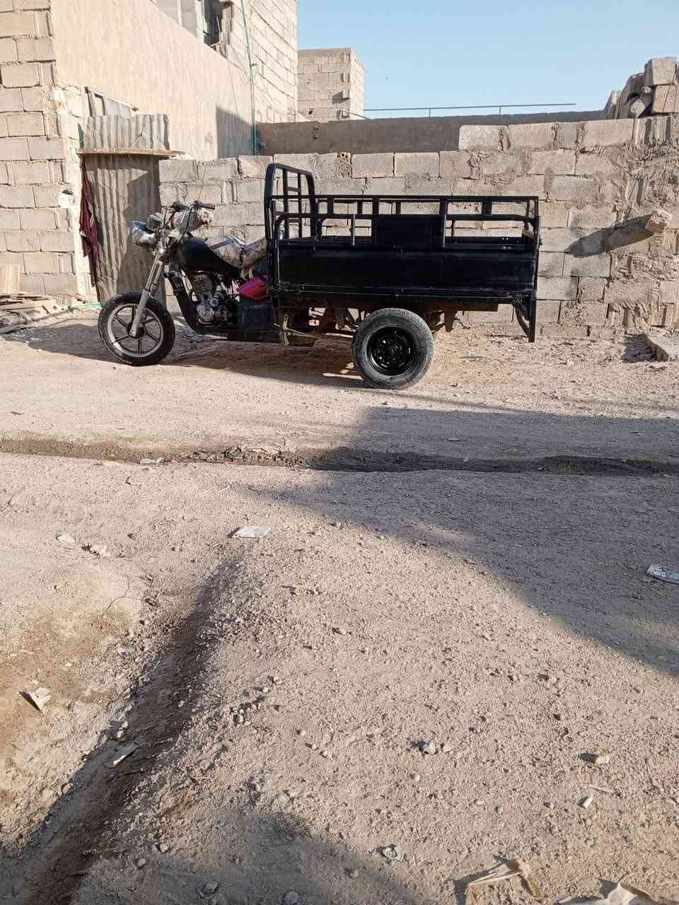السلام عليكم ستوته للبيع السعر 550 وبيه مجال مكاني خمسة كيلو اتصل على الرقم ***********
