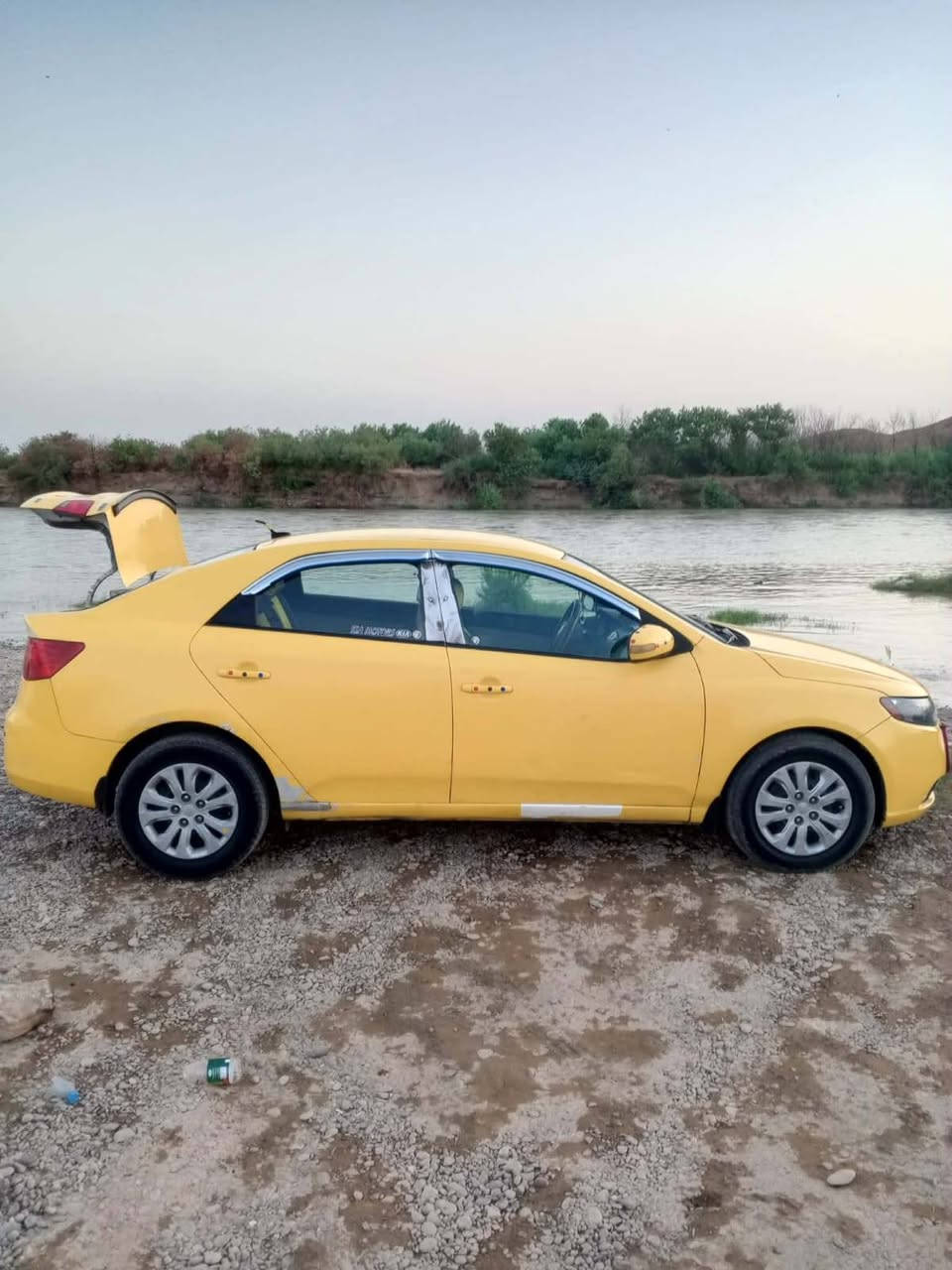 كيه فورتي ٢٠١٠ كندي رقم صلاح الدين انگليزي سنويه جديده ٢٠٣١ السياره غاز وبانزين تبريد ويه السويج حداديه وتاير تخم جديد كهربائيات فول السياره ماناقصه شي ضرر بابين وشوي بل قماره جه السكن دفتر بانزين هم موجود السعر ٩٥ وبيه مجال مكان السياره كركوك خوان بدون زحمه بيع بيع بدون مراوس اني مكلف بل نشر يعني ماجاوب ع خاص هاذا رقم صاحب السياره ***********
