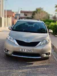 سينا • ٢٠١٧ • باب سايق مصدوم