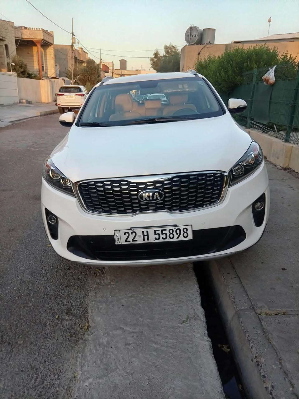 سعر ١٧٣ ورقە شوێن هەولێر ***********
سۆرینتۆ ٢٠٢٠ خلیجی گیرو مەکینەو تەبرید بەشەرتە 
٦٦ هەزار رۆشتووە ١٠ پارچە لەسەر ساغی بێ لێدان سەیارەکە زۆرزۆرجوانە
عربي
سعر ١٧٣ورقە مکان اربیل ***********
سورینتو ٢٠٢ خلیجي گیرومحرک تبرید تحویل بشرط
٦٦ الف کم ماشي ١٠ قطعە اسود مبدل علی شرکە 
بدون اي شيء أربيل, العراق
