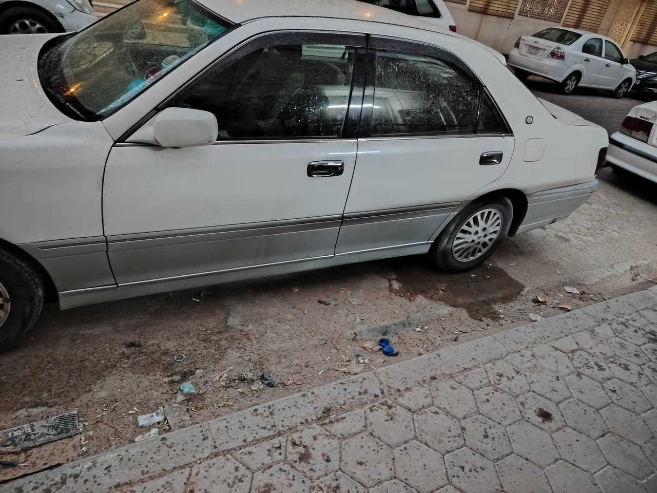 موديل 2002 • دكمتين • بدون براغي