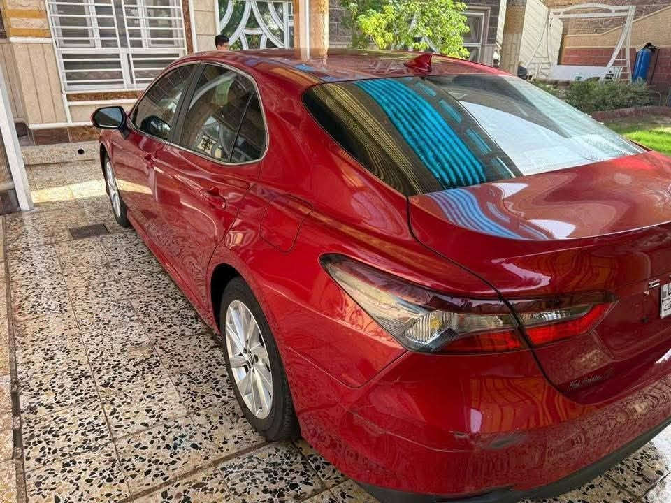 السلام عليكم
عرض 2023 TOYOTA CAMRY LE
سياره بدون صبغ فقط بارد 
Eco_normal_Sport  
محرك 4 سلندر 
رادار امامي  
قيادة ذاتية    
ارباگات بيلادي بدون ايرباك 
عداد المسافة 29,000mi مايل 📏 
رقم الشاصي موجود في الصور 
مكان سياره الكوت 
السعر  215
 مرقم واسط
 واتس موجود
  ***********
***********
