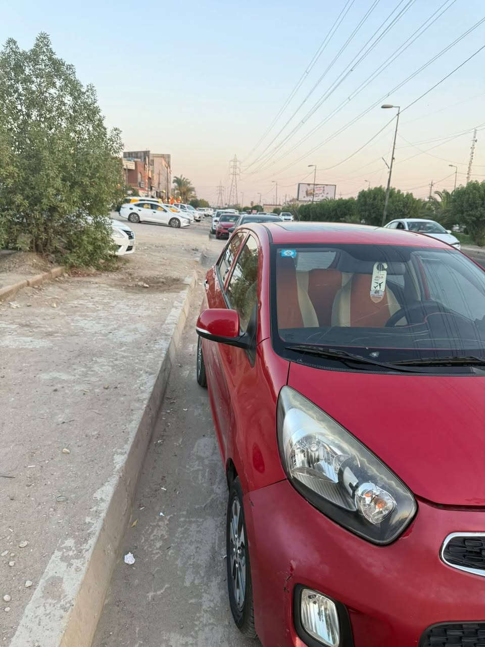 مكلف بالنشر كيا بيكانتو خليجيه موديل ٢٠١٦
تدفئنه تبريد 
ماشيه ١٠٣ الف
ضرر قطعه وحده جاملغ ايسر 
نظيفة جدا كانت عند موظفه 
محرك ١٤٠٠ 
ورقم السيارة حلو مميز
السعر ٩٠ وبيها مجال  
للتواصل على هذا الرقم 
*********** ابو يوسف
الغزالية
