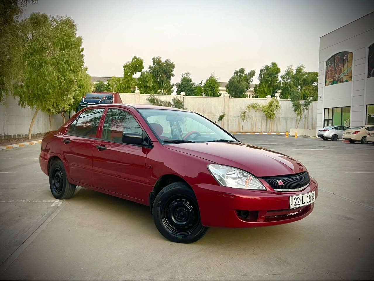 mitsubishi lancer 2009
حیزام سبوخ بەس بۆ جوانی بێ لێدران و
 بێ داخیلی
رەقەمی نوێیە سەنەویشی ٥ مانگە بەسەرچووە
گێر و مەکینە و کارەبایات و تەبرید بە شەرت 
گێر تۆماتیک 
مەکینە گەورە 
٤ جام کارەبا 
ئاوێنە کارەبا
رەقەم تەلەفۆن 
***********
*********** أربيل, العراق
