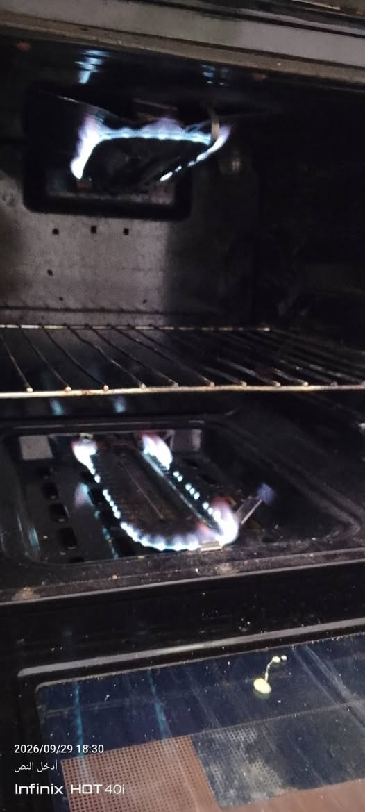 طباخ للبيع بحاله جيده كلو شغال وحتى المقدحه تشتغل بس العين الكبيره ينراد تنضيف الممه السعر 60 حي صدام 
الي يريدو يتصل على الرقم ***********

نص مكتوب في الصور:
- 2026/09/29 18:28
- أدخل النص
- Infinix HOT 40i
- 2026/09/29 18:30 أدخل النص Infinix HOT 40i
- 2026/09/29 18:27