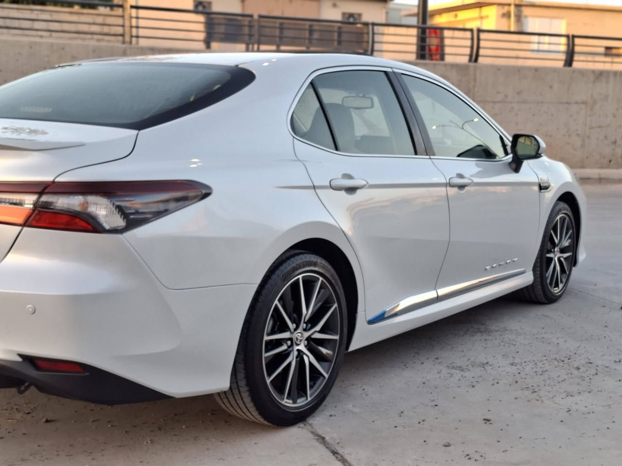 Camry hibred GLE 2023
Camre gle hibred 2023 

🚘 للبيع سيارة نظيفة ومرتبة

✨ مواصفات السيارة:

• سلايد

• بصمة

• كوشن كهرباء

• ستائر

• كاميرا

• حساسات أمامية وخلفية

• بصمتين شركة

• السيارة بدون صبغ وبدون تبديل قطع

• السيارة باقية على وضعها من أيام الشركة

• ما عليها صبغ خلال 10 سنوات

• المكينة والجير كهرباء وبشرط

📍 الموقع: السليمانية

💰 السعر: 247£

📱 واتساب / اتصال: ***********
