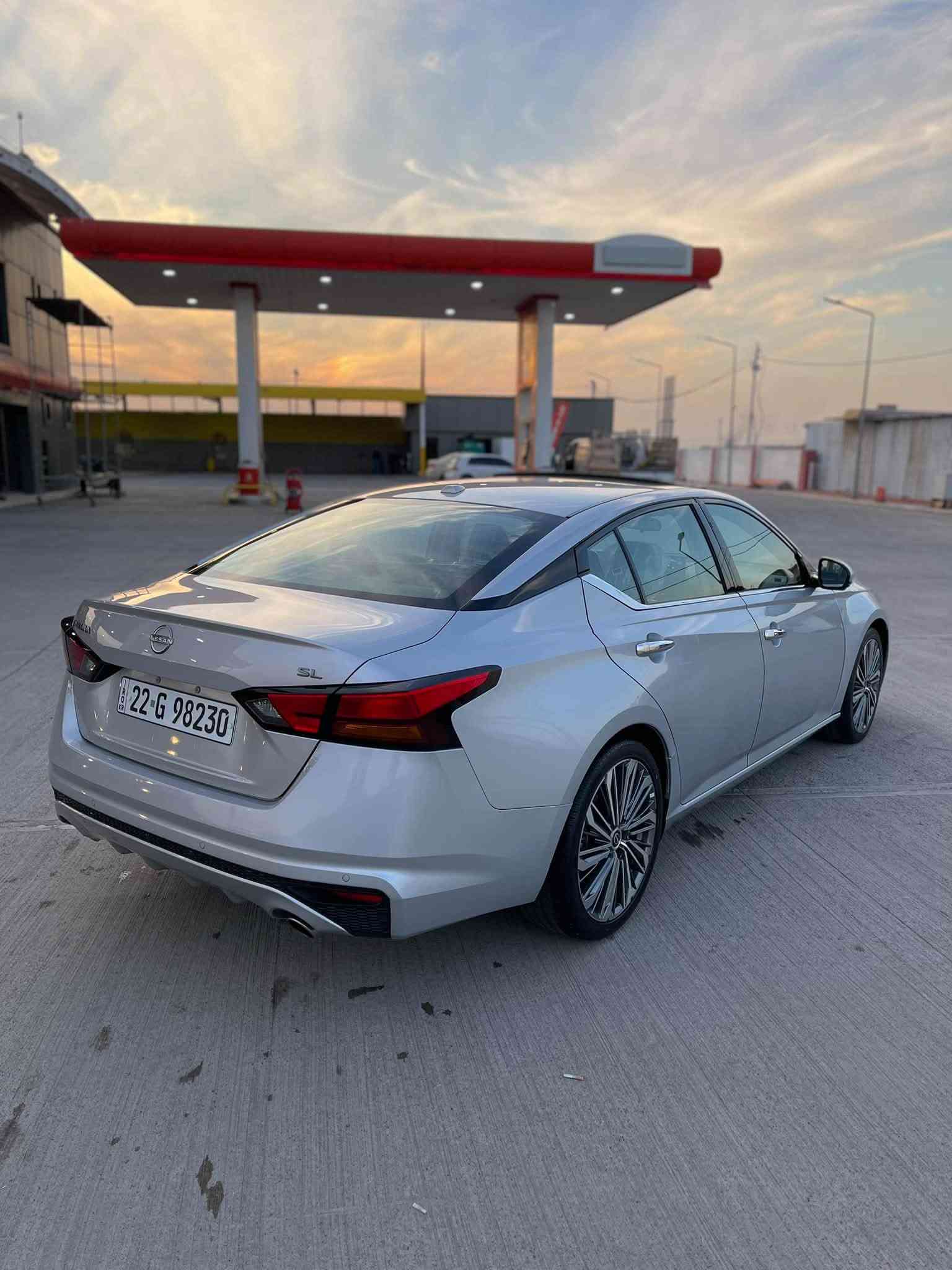Nissan altima 2023 SL fulll
سه يارەکە تەنها بونيت و چە ملخ بوياخە ، ٦٠ هەزار مايل رؤشتوە

رەقەم موبايل:***********

سحری ئەم سەيارەيە ١٧٥ وەرەقە
