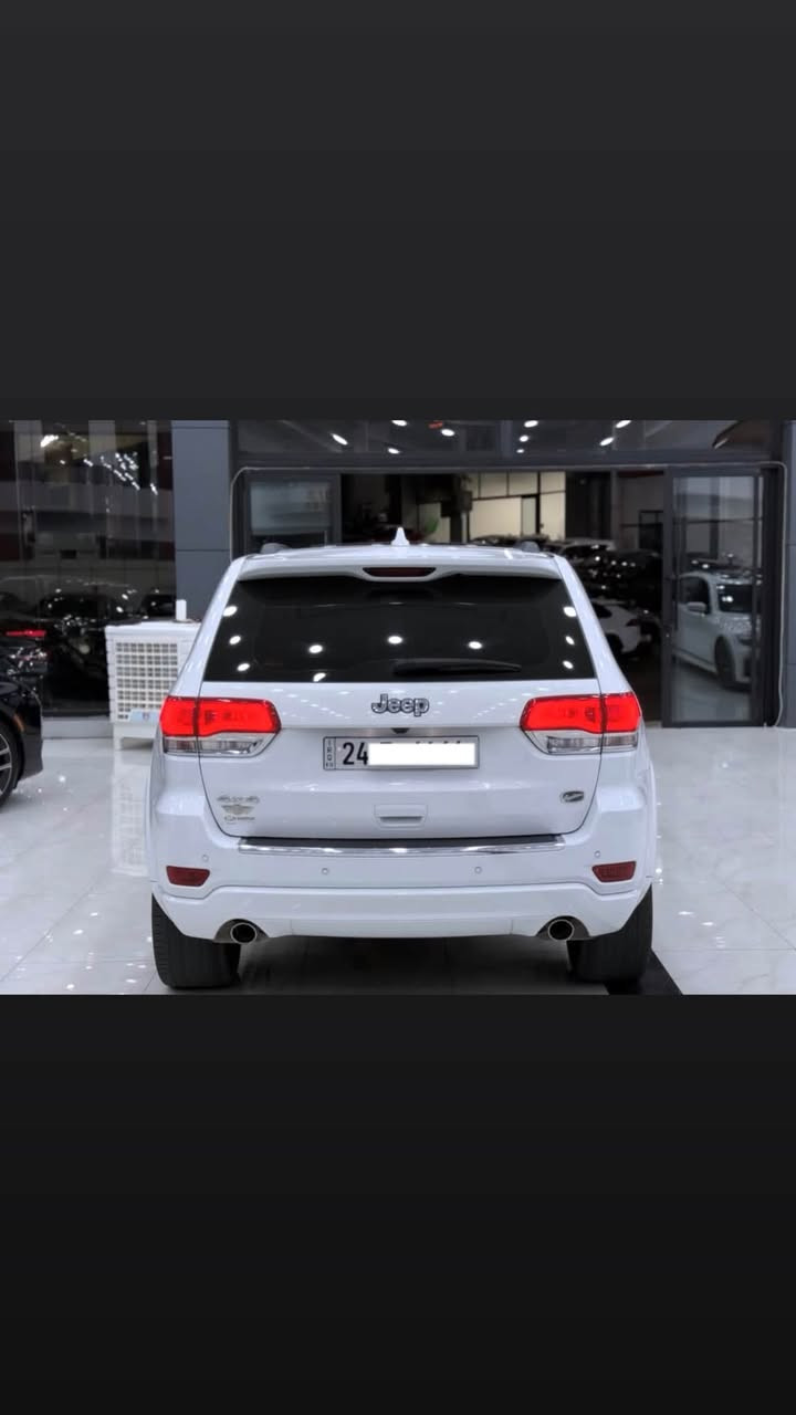 jeep grand cherokee overland
جيب كراند شيروكى  وكالة(هارلم)✅
بدون دعم بدون صبغ 
 السعر جوء صوق بلاشش ( 253$ )🔥🔥🔥
موديل (2019) 6 سلندر - محرك 3.6L
مواصفات (اوفرلاند) 1/1
١٥٠ الف كيلو ماشيه
سقف بانوراما - اوتو هولد 🚦
رادار امامي و خلفي - حساسات امامي و خلفي🅿️
كشنات جلد و كهربائيه 
كشنات تدفة و تبريد❄️🔥
تشغيل عن بعد - صندوق شفت✅
سيارة جك - اصعد و انزل⬆️⬇️
مكان السيارة - زاخو
رقم تلفون + واتساب☎️ 📞  
***********
