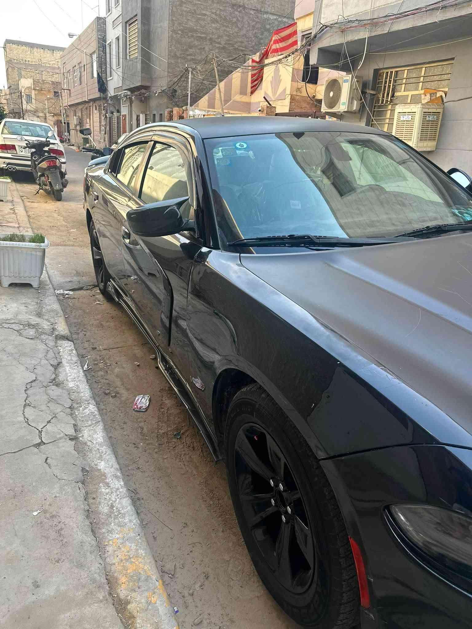 جارجر • ٢٠١٦ • للبيع