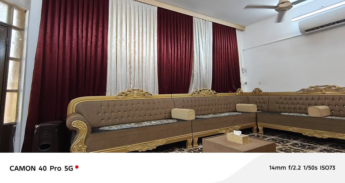 سلام عليكم 
#تخم_للبيع
تخم مستخدم شي قليل و كلش نظيف مثل ما موضح بالصوره التخم حطاطه مو  سوكي و خشبة تعبان
 الشغل حطاطه درجة أولى  السعر مليونين  و بي مجال
للاستفسار *********** او مراسلة على الخاص
