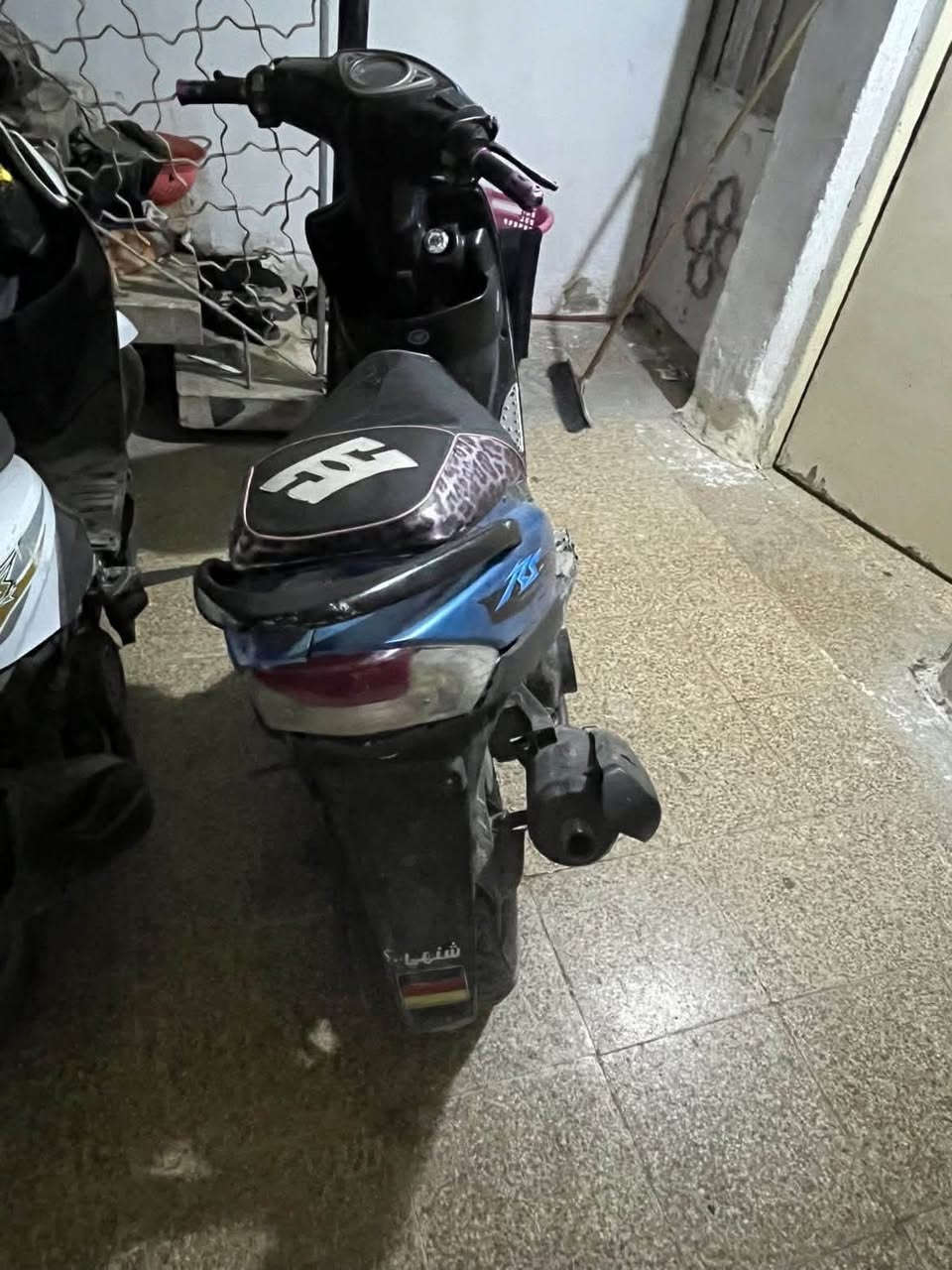ماكس عدلة
بوشه 55 شلعه معدل عداد الكتروني لايت زينون الدراجة نضيفه محرك مكفول 

نقصها بارتي مرات تشتغل سلف مرات لا و الدبل الخلفي مالته فالت 

كابريتر تخربط 

بغداد الدورة 

*********** واتساب فقط

السعر ٤٠٠ وبيها مجال
