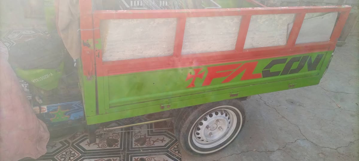 سلام عليكم
ستوته للبيع ام تيار موديل 14 سعر خاص

ستوته نضيفه شاصي نضافه فول بدي كذالك ي نقص مابيهه اوراق بسمي انداور نفس اليوم ♥ ***********
وات ساب فقط
