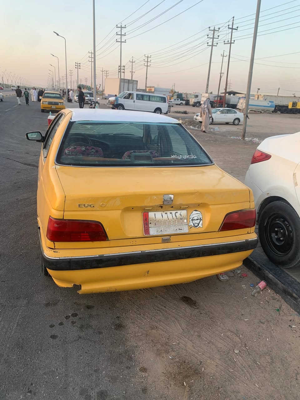 سلام عليكم بيجو باص مديل 13سياره جاهزه محرك هستوه شاده حداديه هستوه مبدلهه كير حلو سياره جاهزه عنواني بصره زبير سعر 14 وبيها مجال***********
