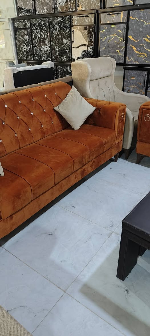 طخم مستعمل نضيف البيع السعر 350حي الاسره قرب مول ماشاءالله *********** كركوك, العراق

