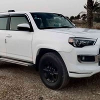 فورنر ٢٣ sr5 حادث خشم عكس السايق بدون دواخل رقم بغداد باسمي  بانزين كل...
