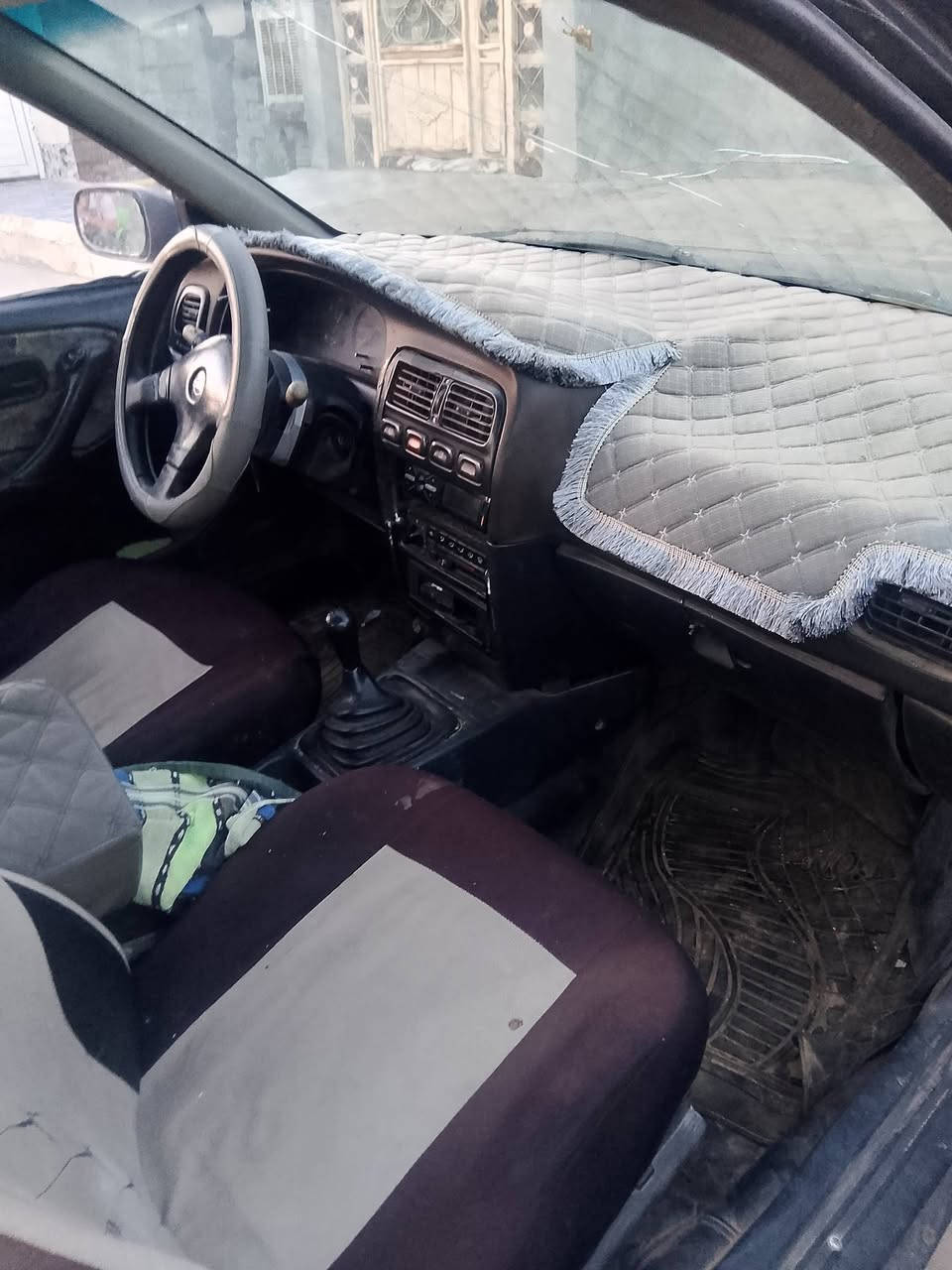 السلام عليكم نيسان برايمره لبيع محرك 20 معمر جديد كير حيل زين صبق مابيه بيه طخه بل جاملق اليمن فقط السعر 20 رقم ***********
