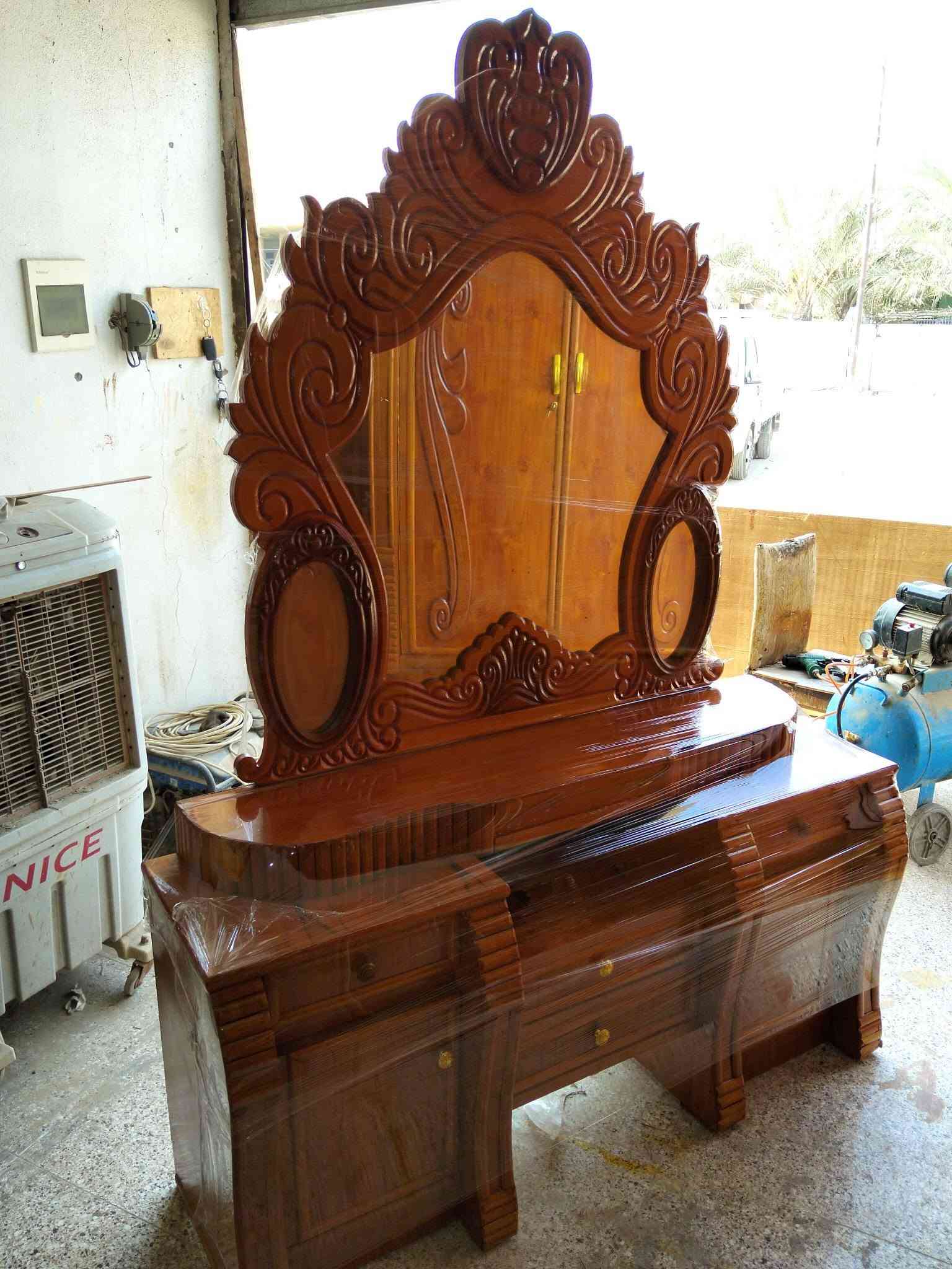 السلام عليكم غرفة للبيع 6باب طابقين صاج داخل خارج حطاطه توصاه غرفه فول ضخامه نظيفه السعر 850 الف وبيه مجال العنوان كاطون الرازي شارع ابو رباح قرب جامع أسماء الله الحسنى مزاد ابو كرار الغريباوي ***********
