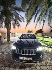 جراند شيروكي • ٢٠١٦ • فول اوفرلاند