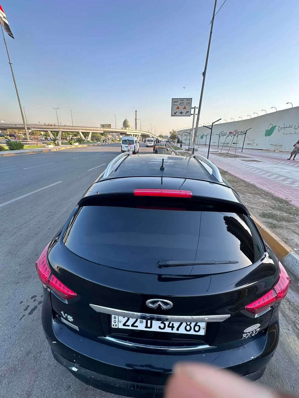 🚗 للبيع – إنفنتي FX37 خليجي موديل 2013
للبيع إنفنتي FX37 موديل 2013، مواصفات خليجي.

✅ محرك 3.7 V6 قوي واعتمادي  
✅ السيارة نظيفة ومحافظ عليها  
✅ جاهزة للاستخدام والفحص خير دليل

💰 السعر: 118 دولار (قابل للتفاوض بالمعقول).

للاستفسار أو المعاينة، التواصل على الخاص.
الدرايم شفت بي طكطكة اتريد اسوية الك اتريد انزلك من سعر السيارة
الرقم .. ***********
***********
