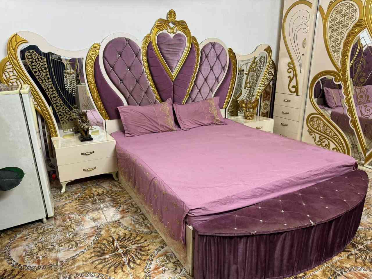 غرفة تركي • نظيفه • قرب جسر بته