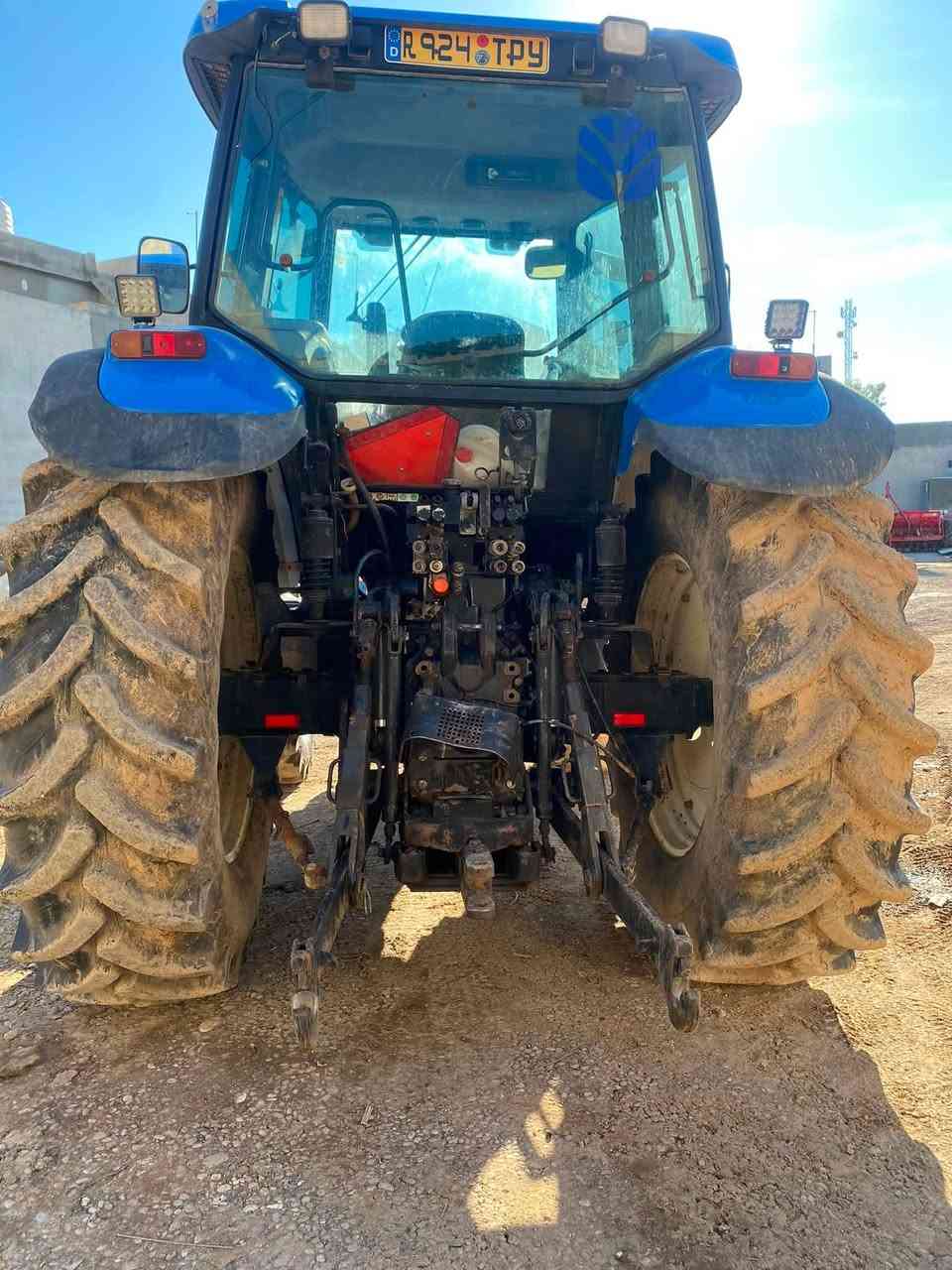 TM 140 فول كهراب موديل 2006 رقم اربیل مکان اربیل 
رقم واتساب 
***********
***********
