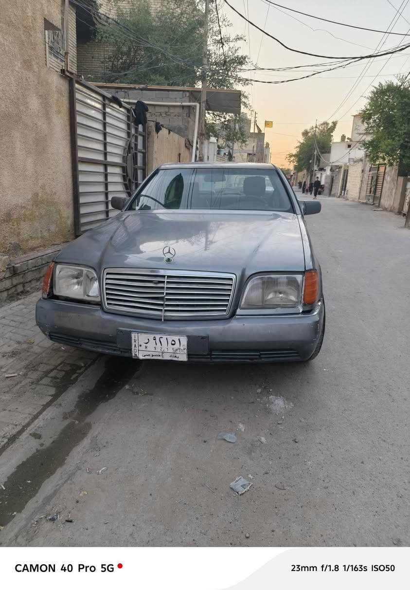 السلام عليكم ورحمة الله وبركاته من رخصة الادمن مارسدس شبح موديل ٩٤كير ومكينه ففتي ٣٠٠٠جديده رقم بغداد السعر ٤٠قابل للتفاوض للاتصال على الواتساب ***********

