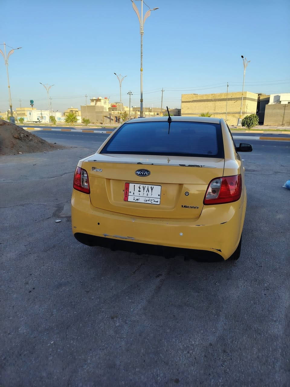 سلام عليكم كي ريو 2009 المقدسه سياره خليجيه
رقم صلاح الدين مشروح وطني
مدور في كربلاء
مصفره
كيرَ عادي
مكينه 1600 دكشن عالي 
تبريده ثلج توني سويته منضومه كامله
سياره في كربلاء
هيئه وغرامات مصفره 
السعر 70$
رقم الهاتف ***********
