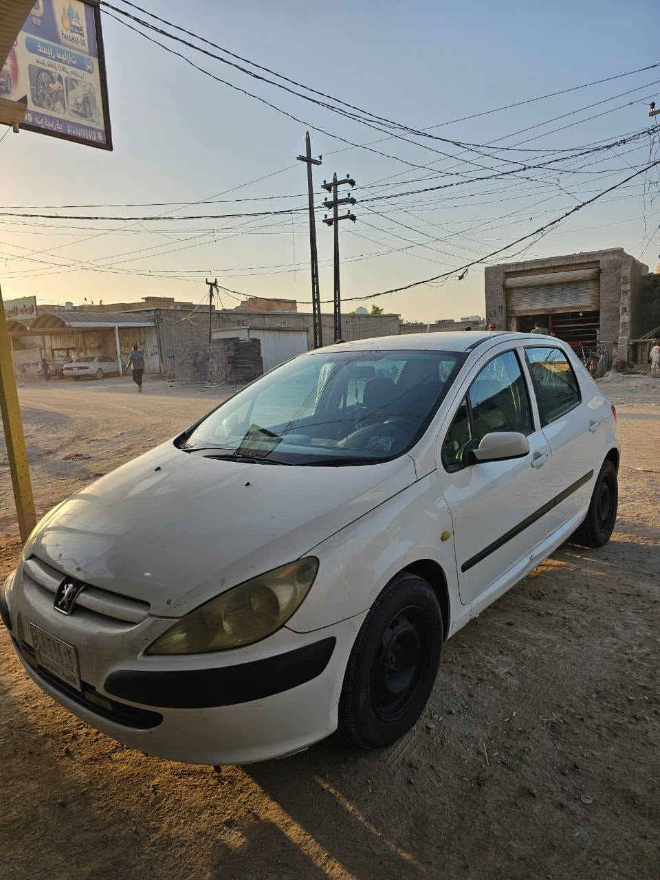 بيجو فرنسي مديل 2004 مكينه اوكير حداديه تبريد كله عل شرط سياره ناعمه راعيه ايريد مداور ثاني يوم مكان كوفه شارع المعمل السعر 38وبيه مجال  ***********
