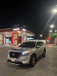 باثفندر SL • ٢٠٢٤ • بدون صبغ