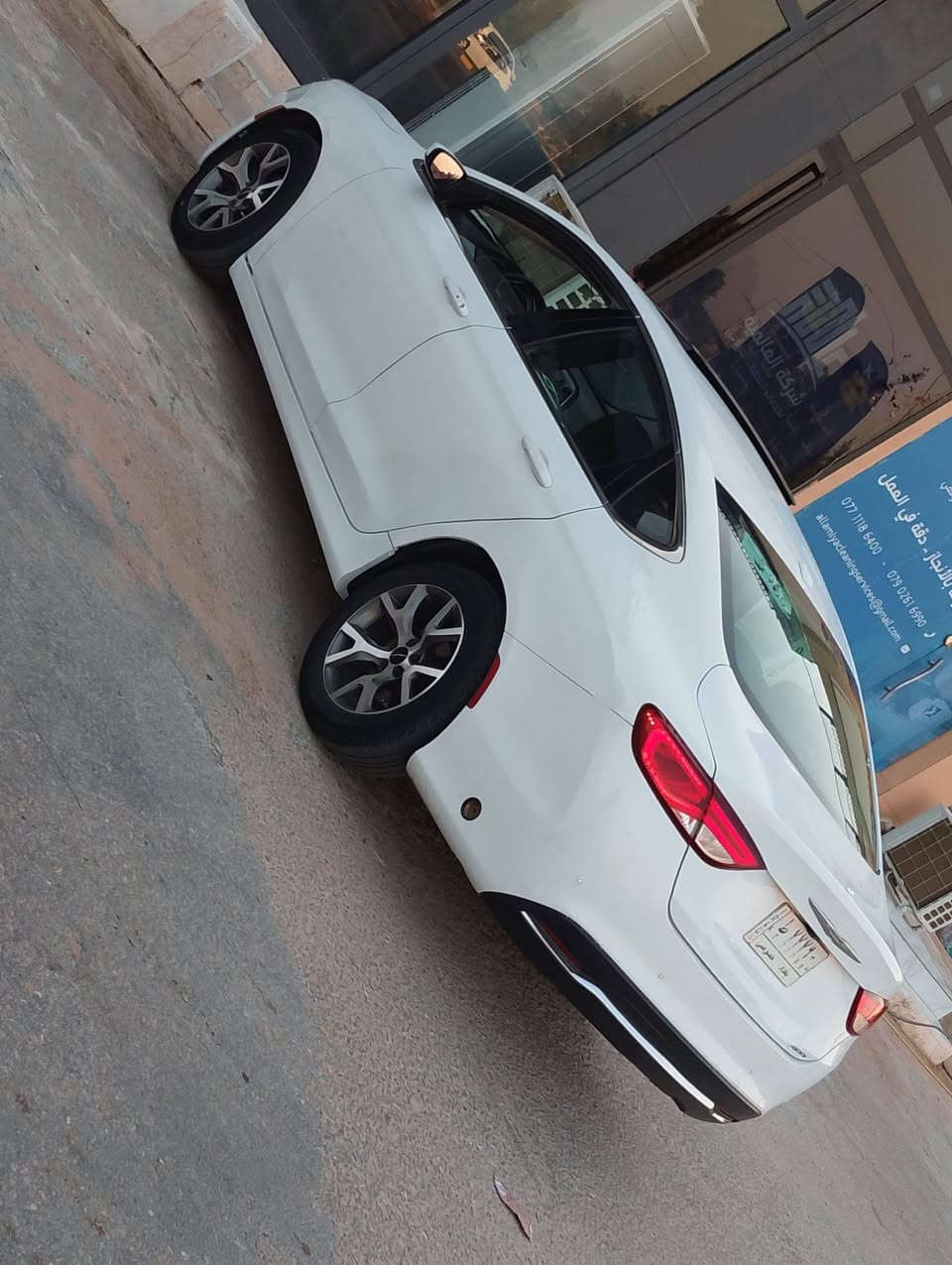 للبيع | كرايسلر C200 موديل 2015
المواصفات:
• محرك 4
فول فتحه 
•
• مثبت سرعة
• حدادية جديدة
• تخم تايرات جديد
*كهربائيات شرط .
* مرايات كهربائية.
كشنات جلد
السيارة بحالة جيدة وجاهزة للاستخدام اليومي

السياره بيها 3قطع صبغ

السعر 83وبيها مجال     التبريد يرادله كمبريسر ينزل من السعر 
‏‪***********
