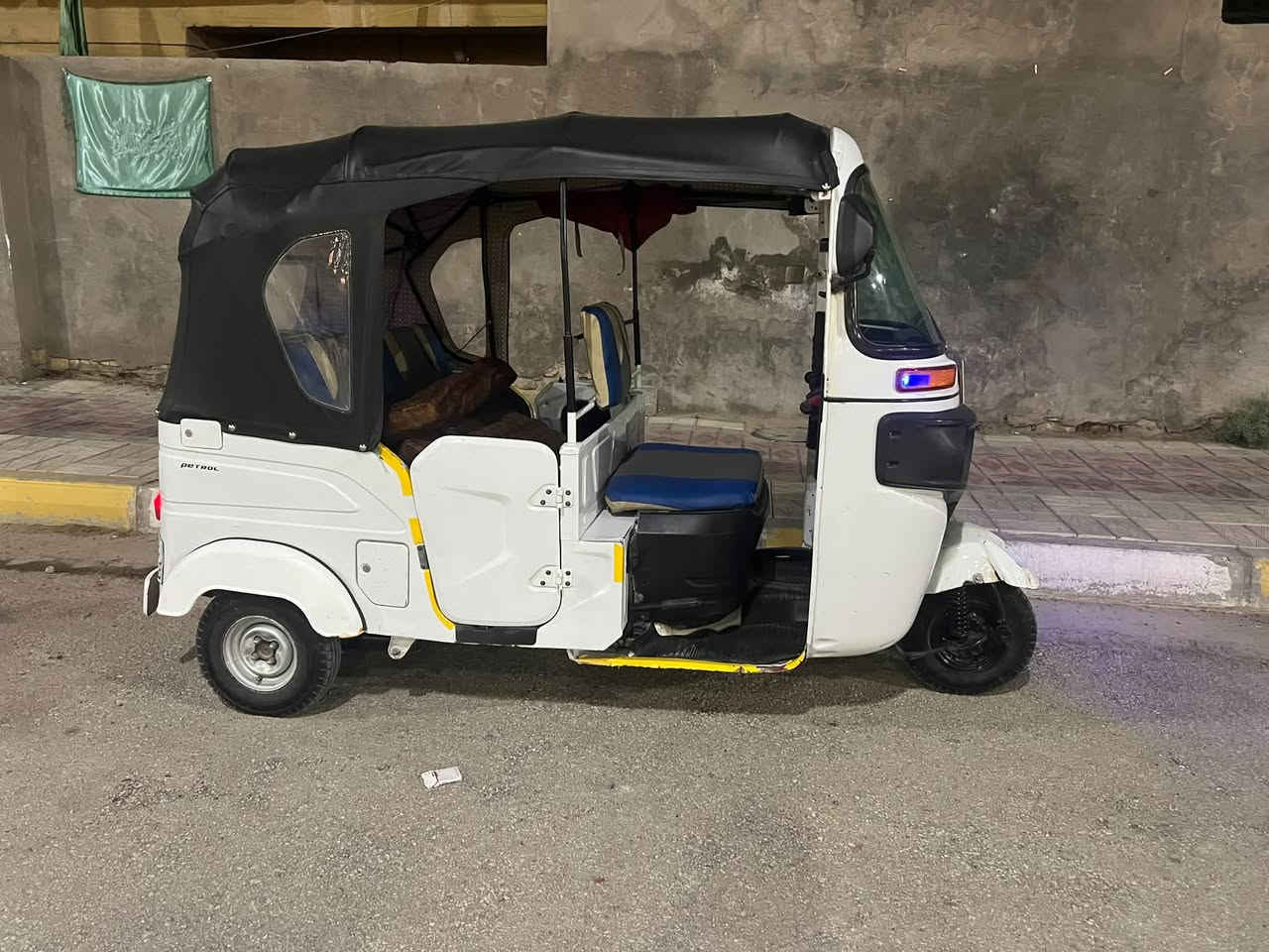 تكتك باجاج • ٢٢ • ناصرية مركز